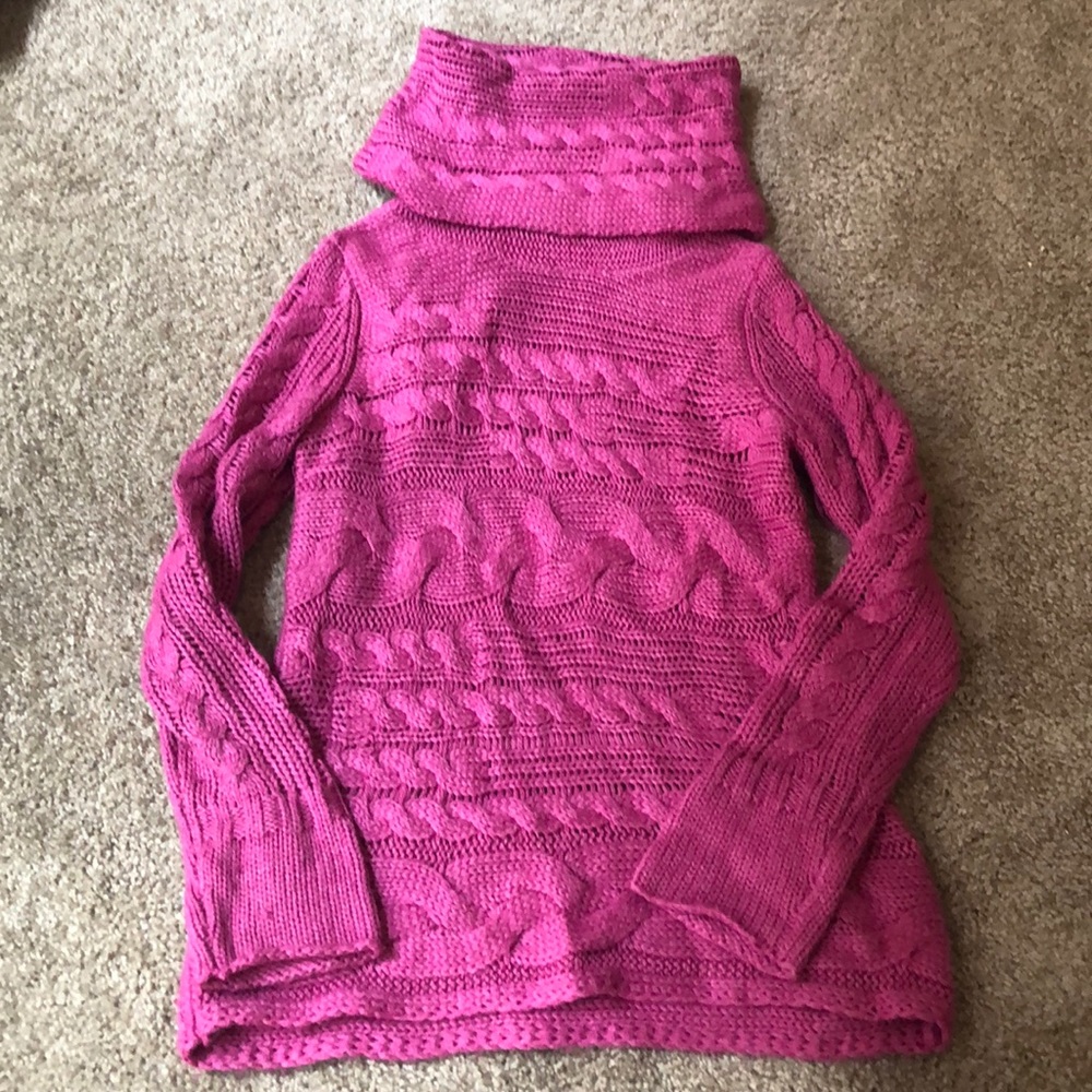 Turtle neck sweater